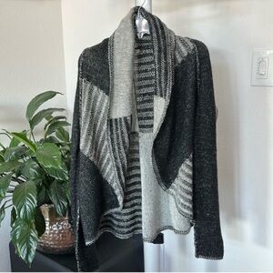 Cabi Knit Wool Blend Open Front Sweater Cardigan Sz M Shawl Collar Black White